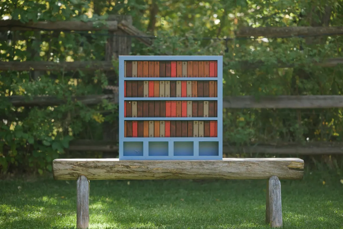 Miniature book table number display